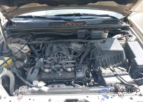 2004 Toyota Highlander V6 from USA, damaged, VIN JTEEP21A640057793